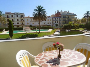 Moderno y renovado apartamento en zona residencial